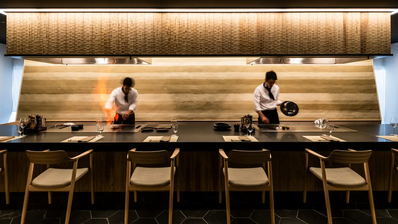 Teppan Hanaroku - Hotel Kanra Kyoto, Shimogyo-ku, Kyoto