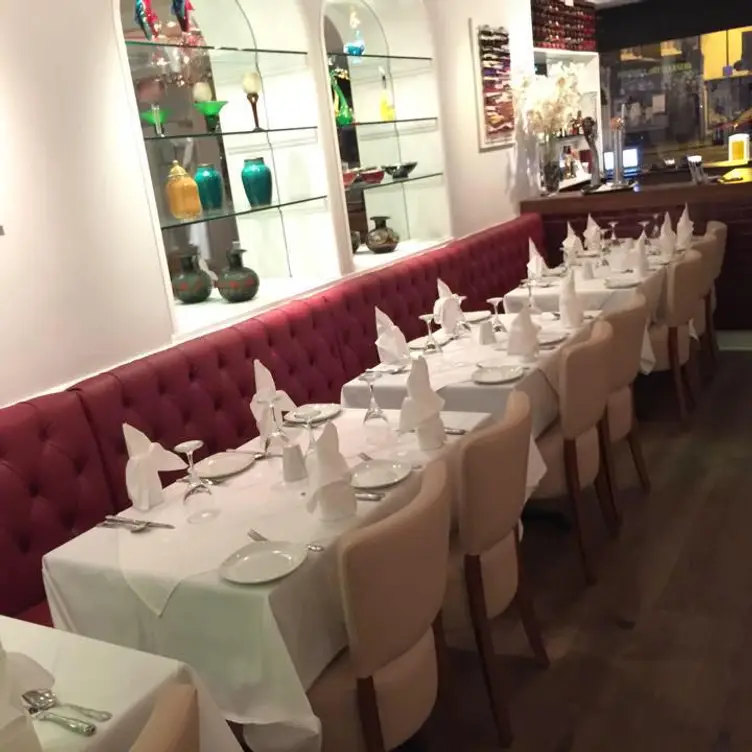 Gandhis Kennington, London, 