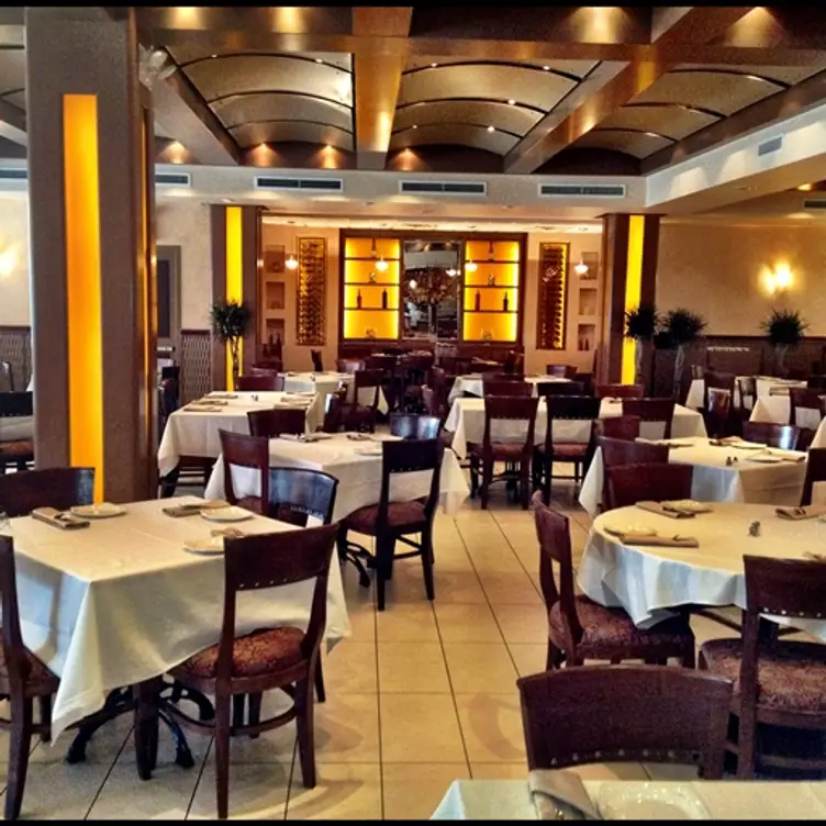 Veranda Restaurant & Cafe, Bayside, NY