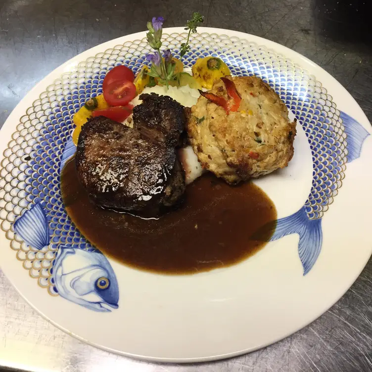 Paisan's Italian Ristorante-Cary, Cary, NC
