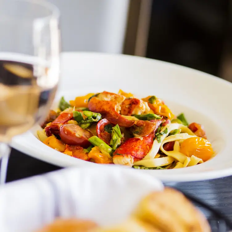 Taste - Kitchen & Cocktails, Massapequa Park, NY