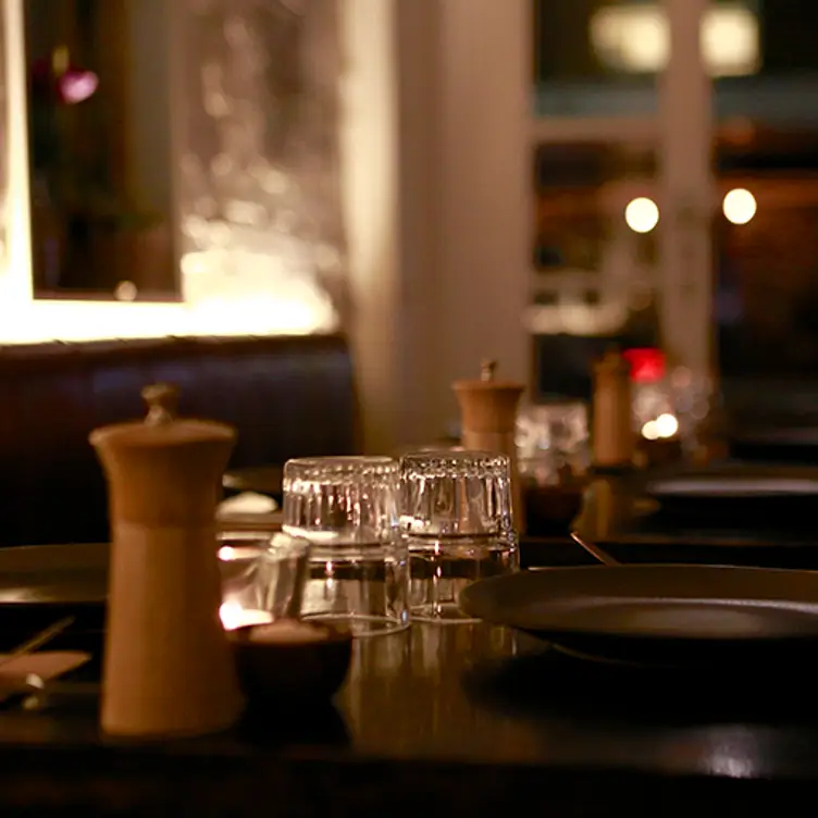LSB Interior - Lox Stock and Barrel, Bondi Beach, AU-NSW