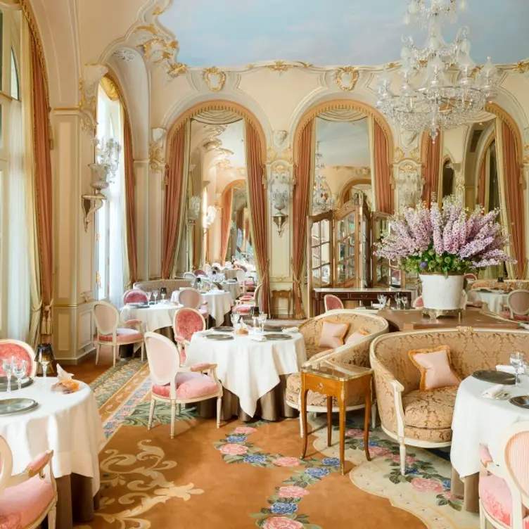 Culinary experiences at L’Espadon, Paris, 