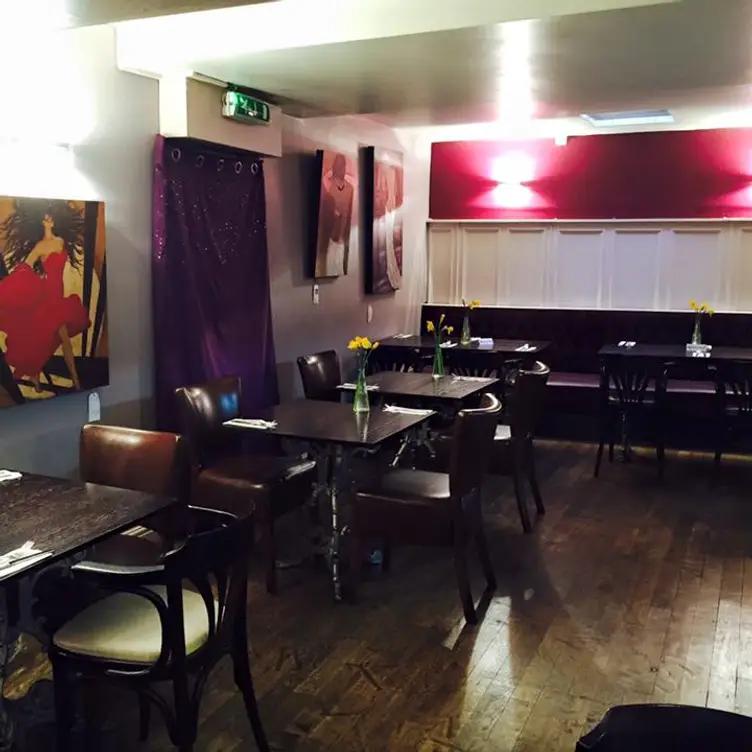 Huffy's At The 3 Shires, Manchester, 