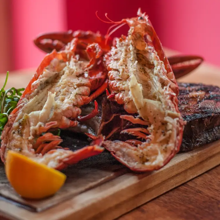 TW2 Bar and Grill Restaurant, Twickenham, Greater London