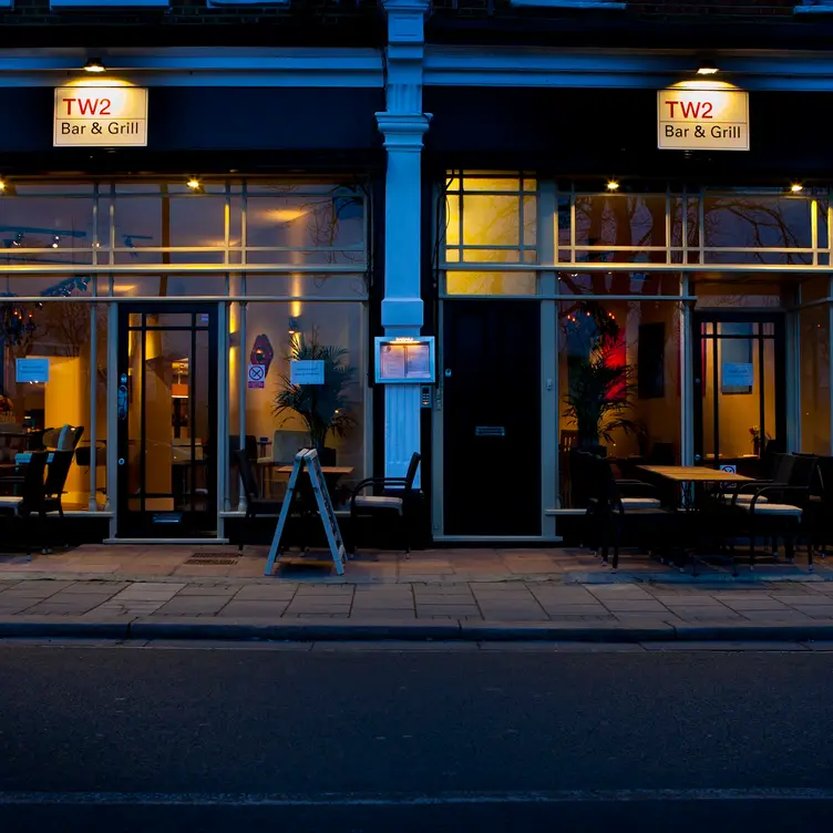 TW2 Bar and Grill Restaurant, Twickenham, Greater London