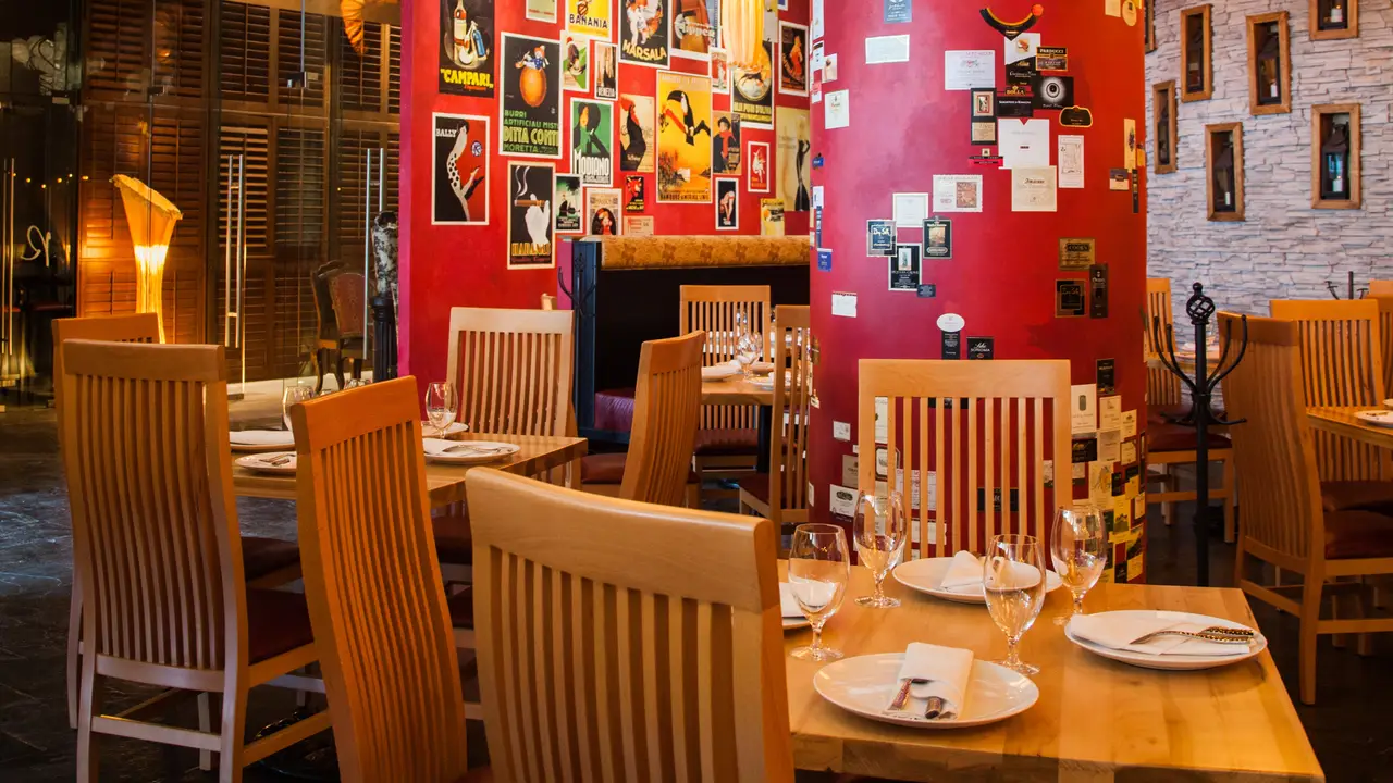Santa Fe - Rustic Kitchen - Santa Fe, Mexico, CDMX