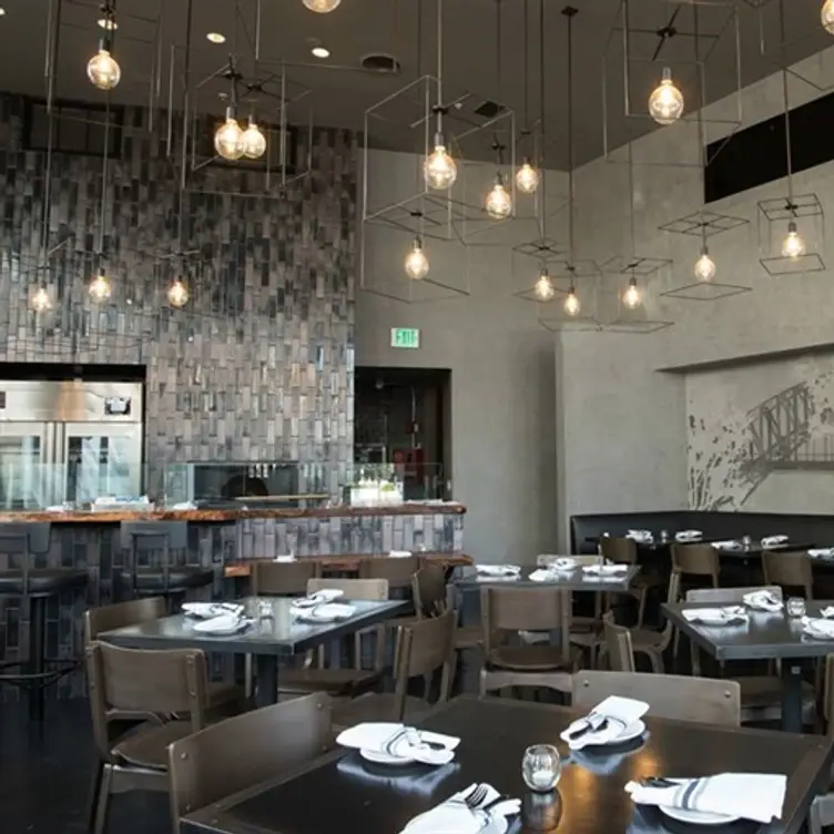 The Flats, Beverly Hills, CA