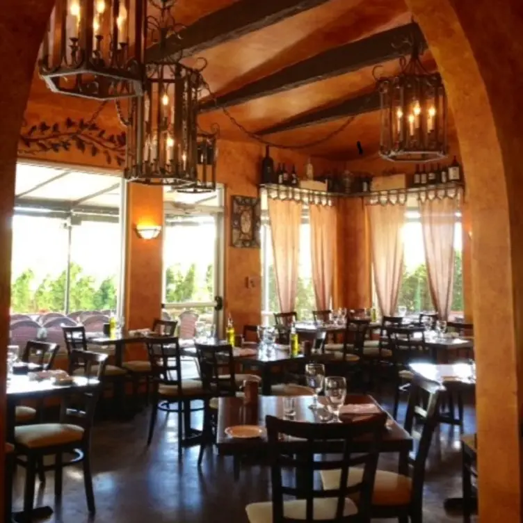 Limoncello Ristorante - Permanently Closed, Saratoga Springs, NY