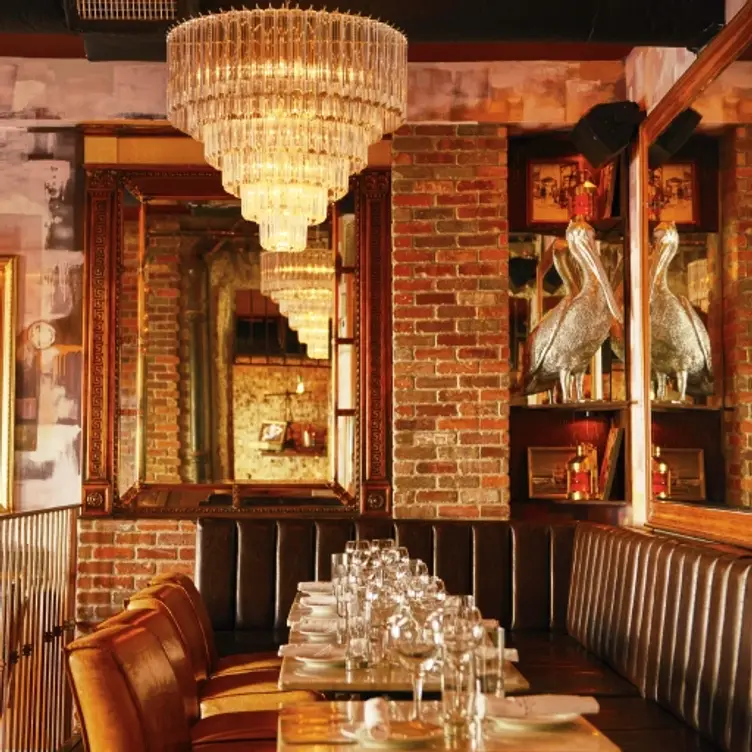 Mercato della Pescheria – Española Way, Miami Beach, FL