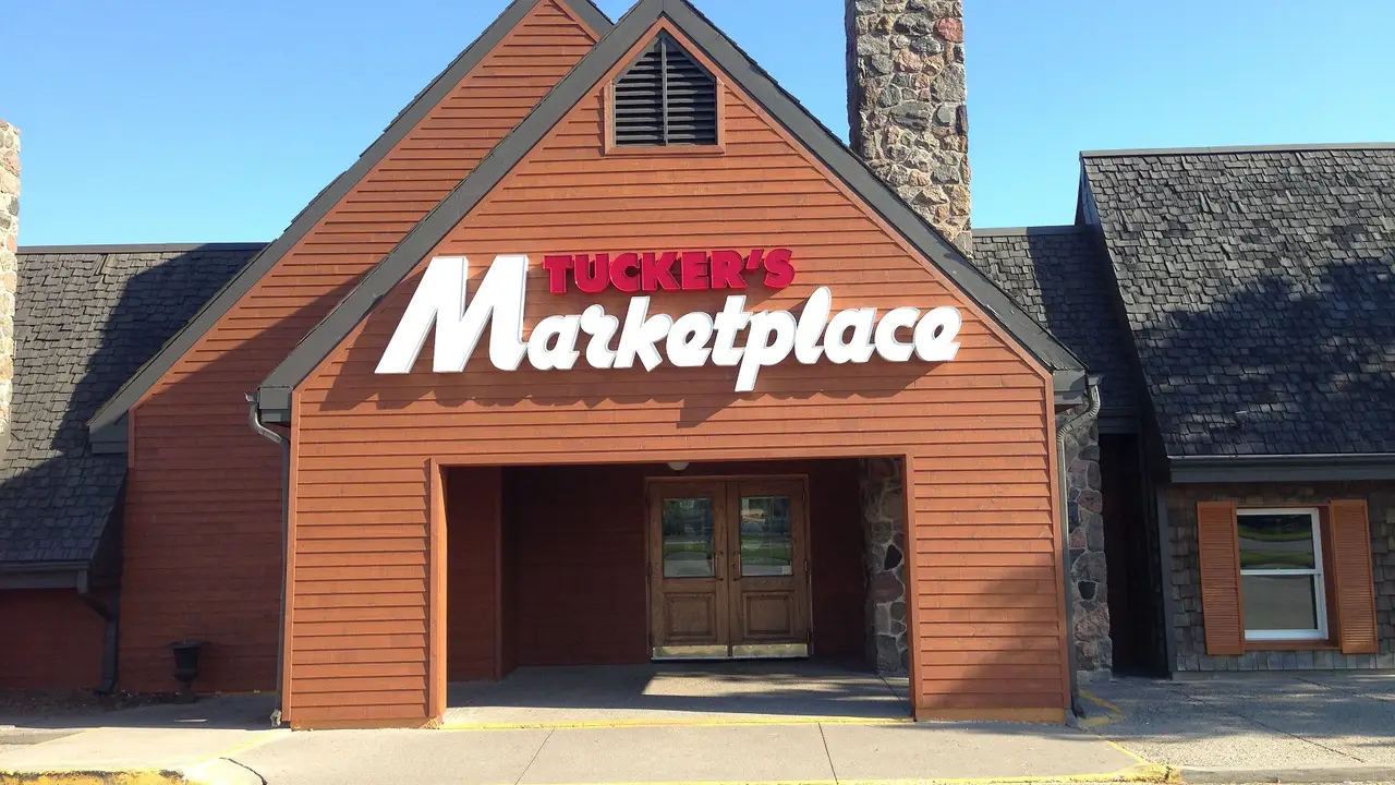Tucker’s Marketplace - Burlington, Burlington, ON
