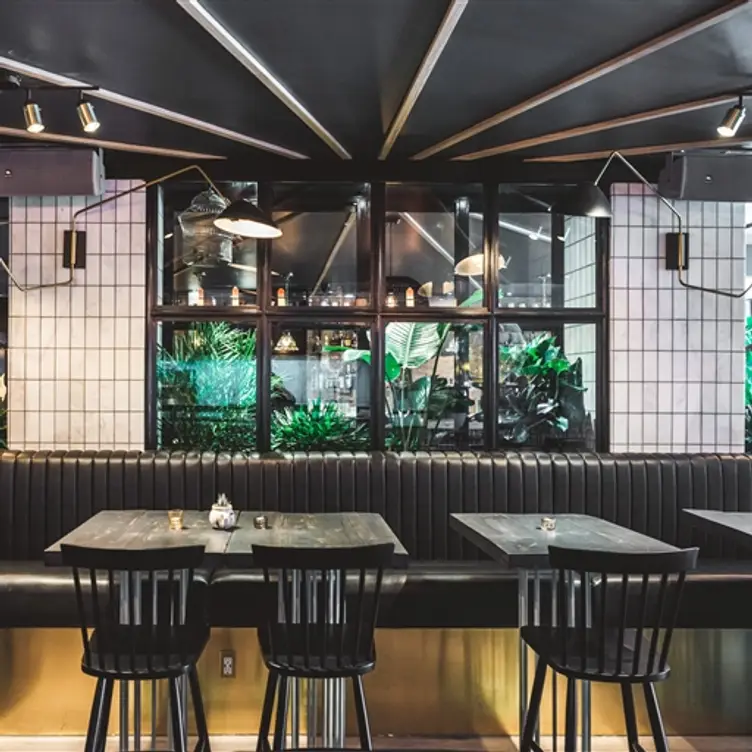Kozu - Permanently Closed, Montréal, QC