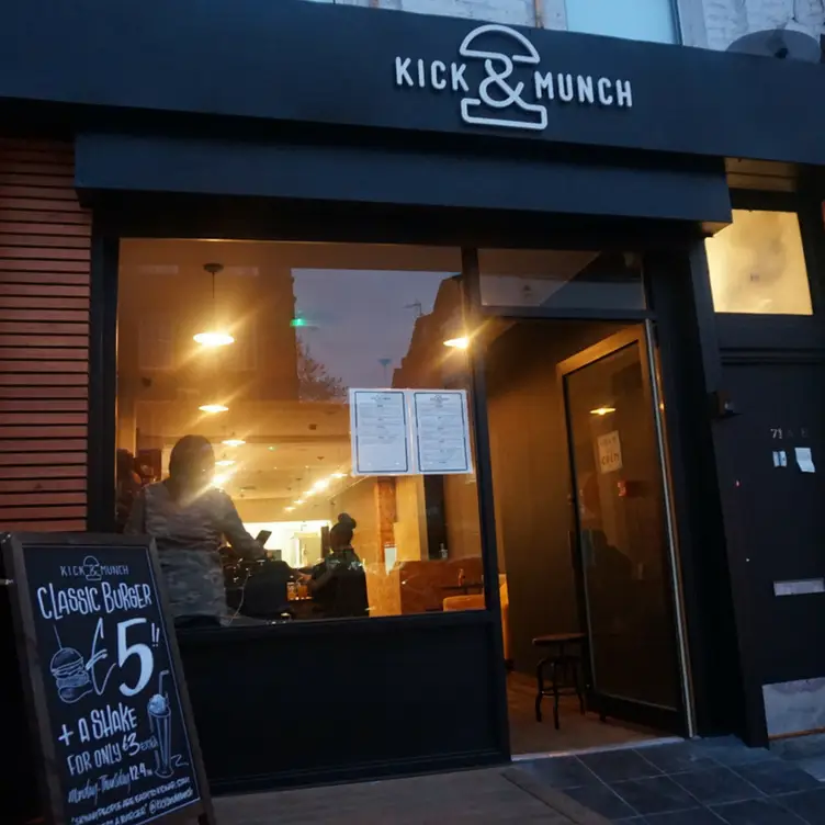Kick and Munch, London, 