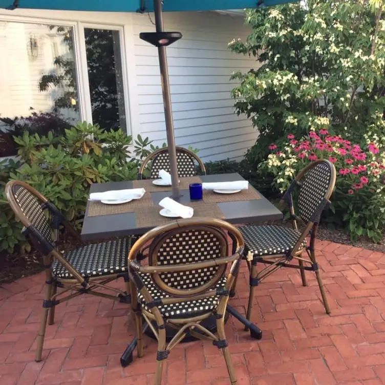 Patio - The Grill on Main, Edgartown, MA