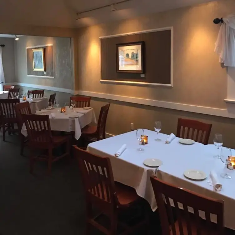 Dining Area - The Grill on Main, Edgartown, MA