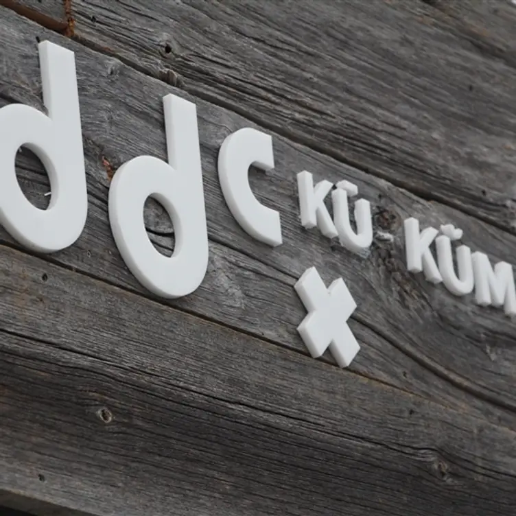 Kukum, Toronto, ON