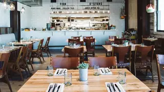 Une photo du restaurant Matt's Stock Island Kitchen & Bar at The Perry Hotel