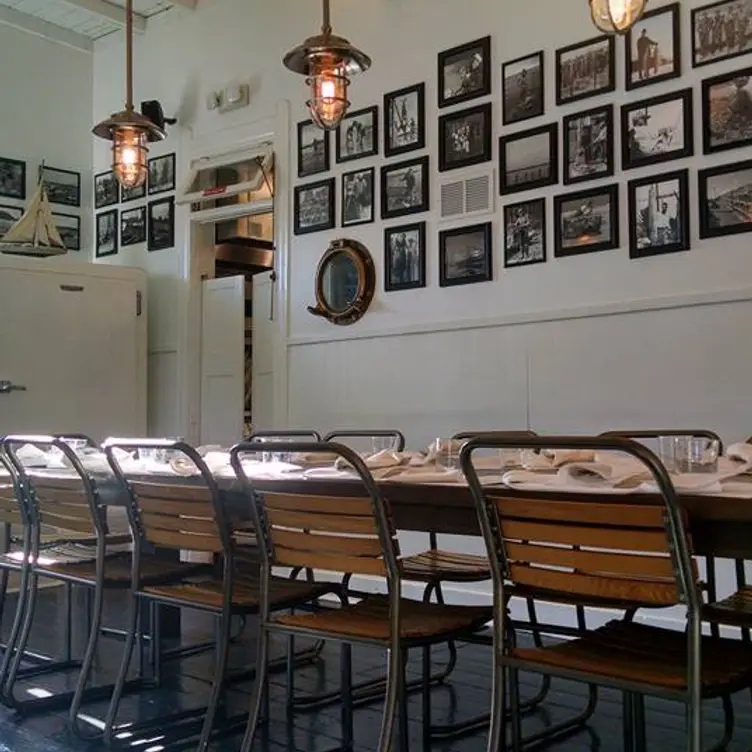 Parkside Seafood House - Oyster Bar - Permanently Closed, Lafayette, IN