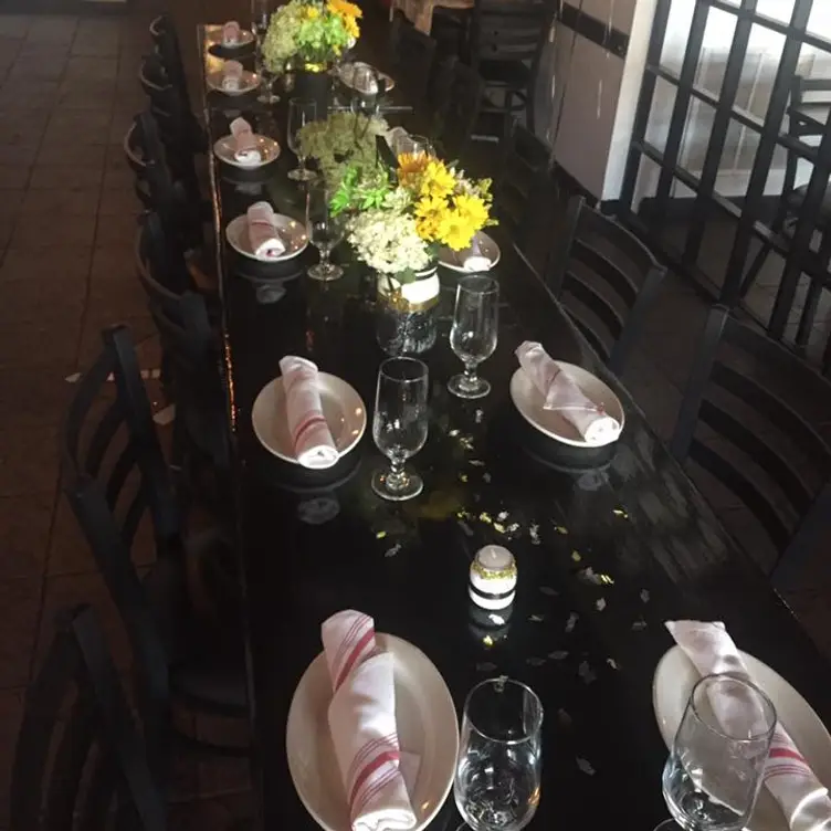 Dining Area - Gusta Rosso Trattoria & Bar - Permanently Closed, Union, NJ