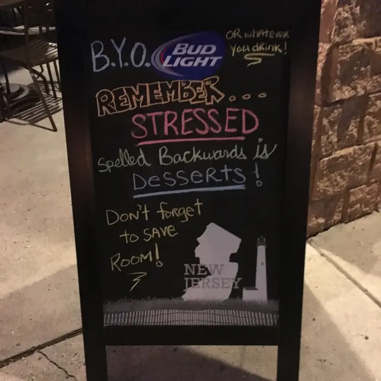 Bistro 1051, Clark, NJ