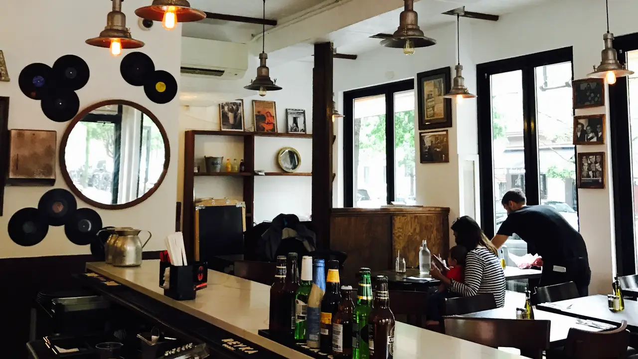 ELA Taverna, Brooklyn, NY