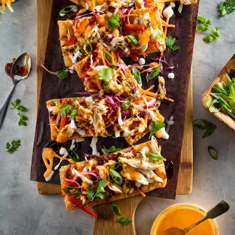Asian Nachos - Canyon Creek - Vaughan, Vaughan, ON