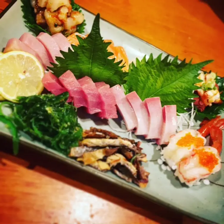 Sushi Tozai, Sebastopol, CA