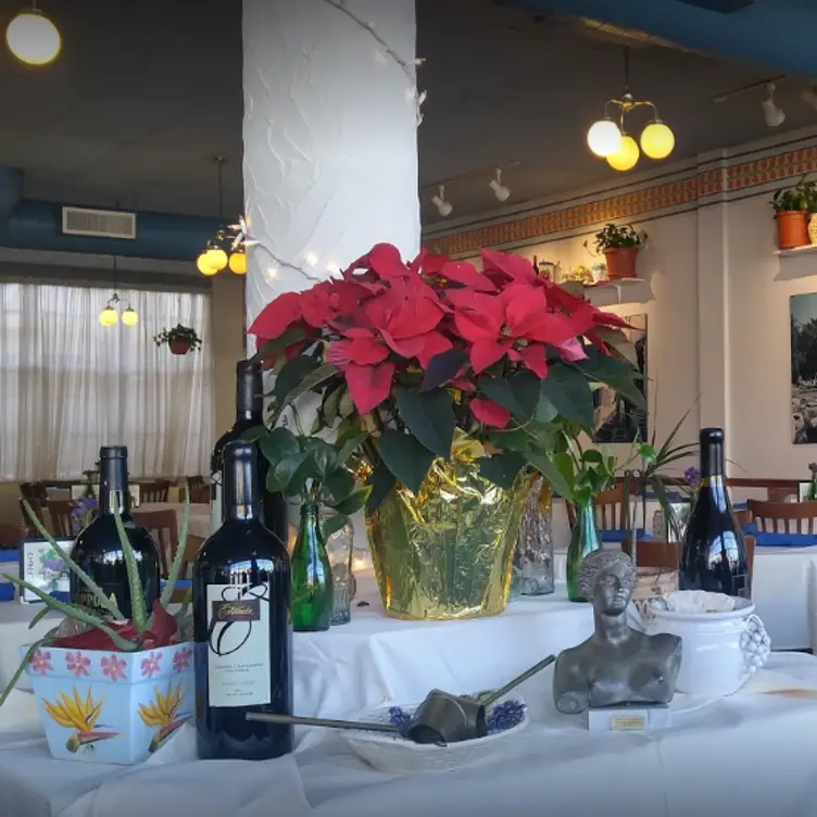 Christos - Minneapolis, Minneapolis, MN