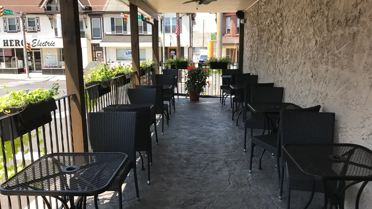 1774 Grille & Tap - Permanently Closed, Hellertown, PA