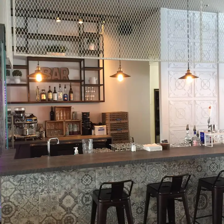 L'Espace Comptoir, Repentigny, QC