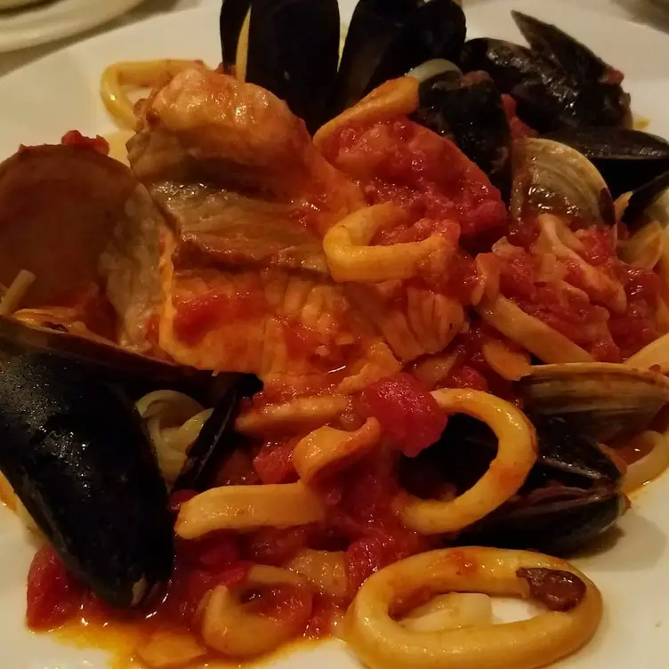 Vicolo Ristorante, Old Tappan, NJ