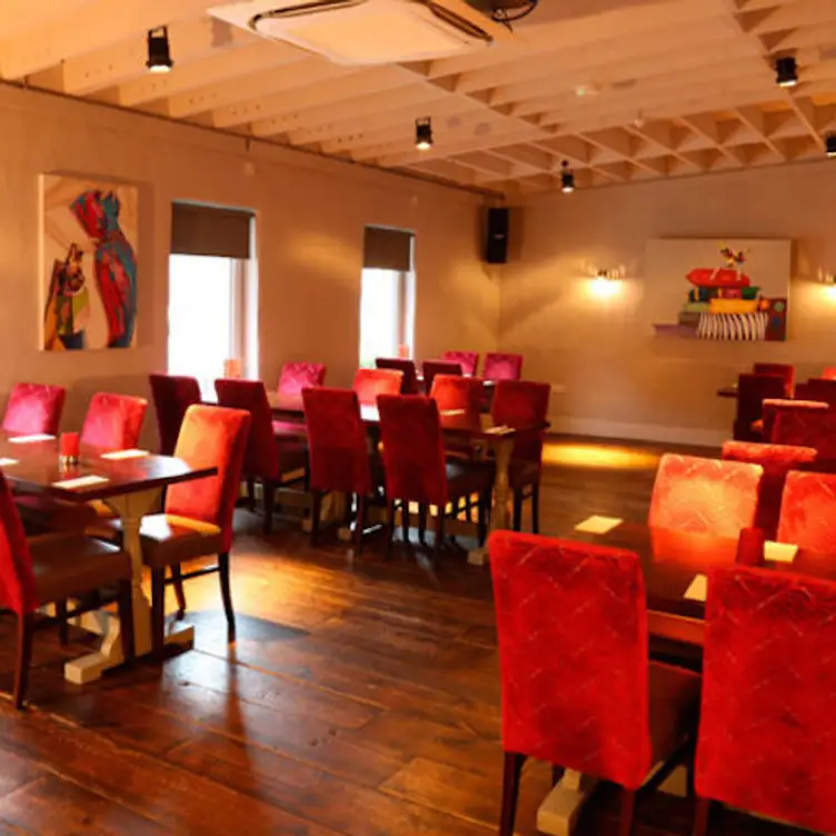 Ownies Bar & Bistro，AntrimCarrickfergus