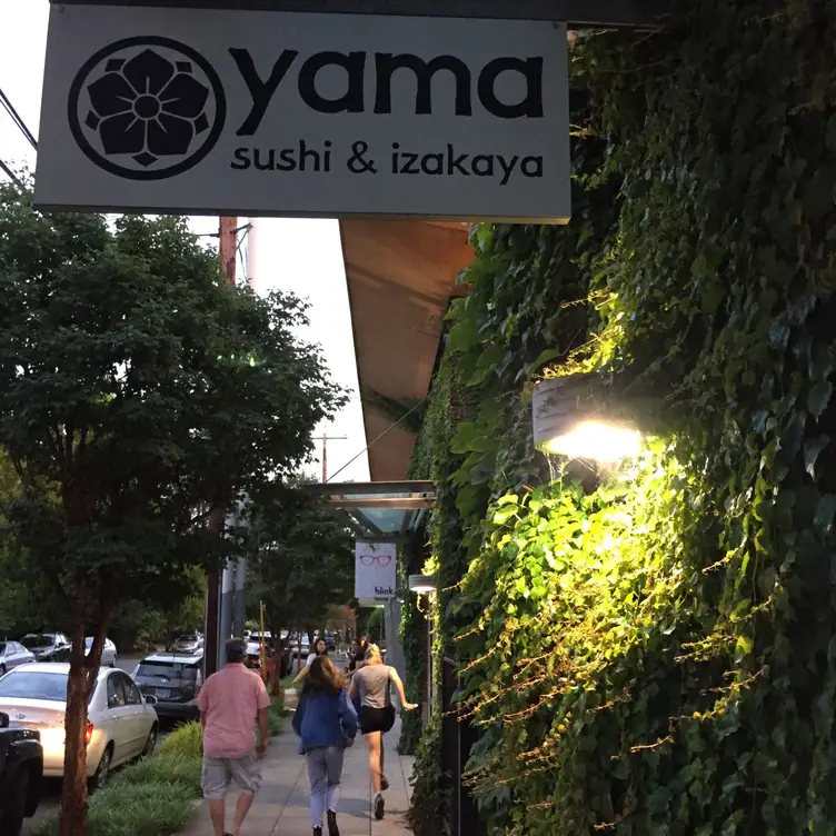 Yama Sushi & Izakaya, Portland, OR