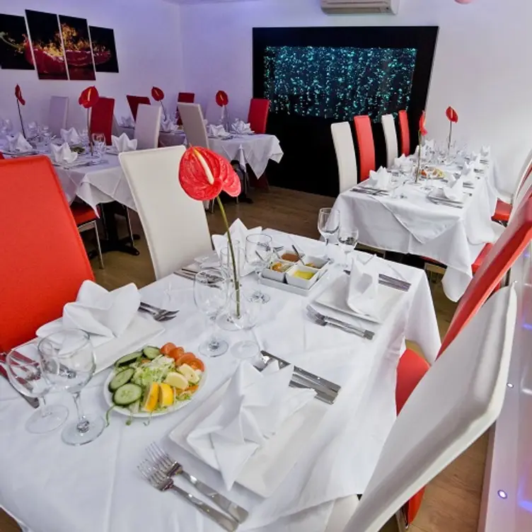 Cinnamon Lounge, Trowbridge, Trowbridge, Wiltshire