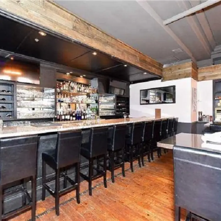 Splice Bar & Grill, Milton, ON