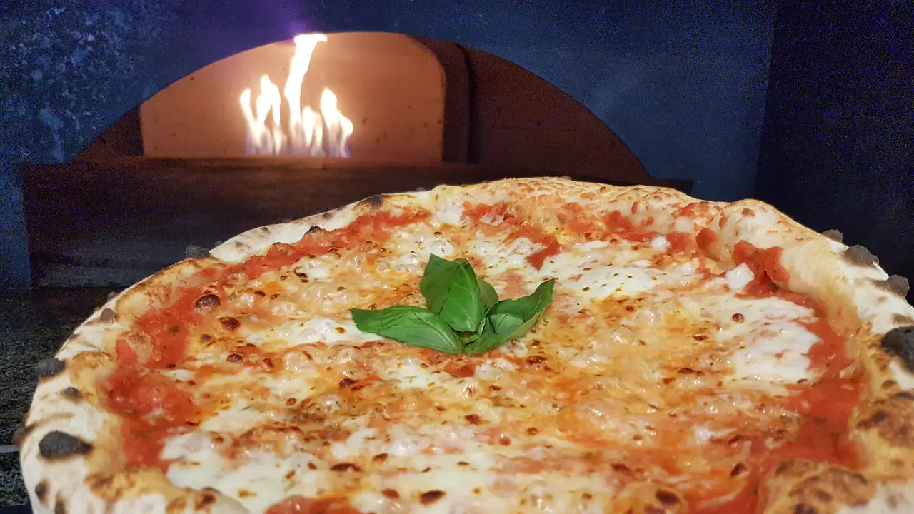 Pizzaface，West SussexWorthing