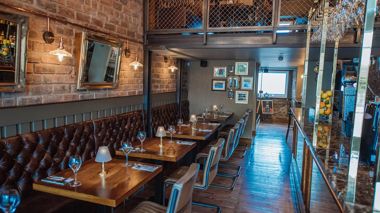 Cocktails and Steaks, Glasgow, 