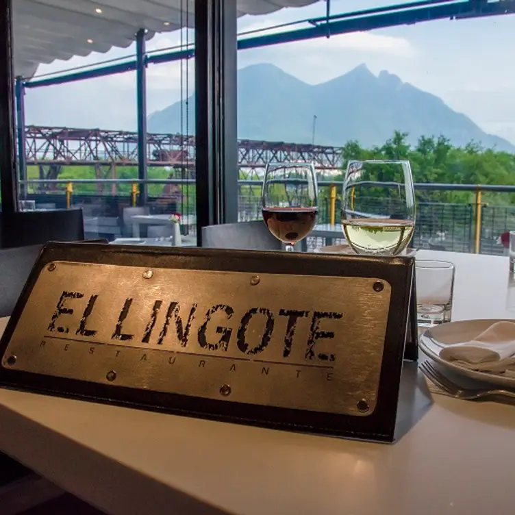 Lingote Mesa Interior - El Lingote, Monterrey, NLE