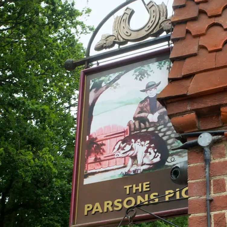 The Parsons Pig，West SussexCrawley