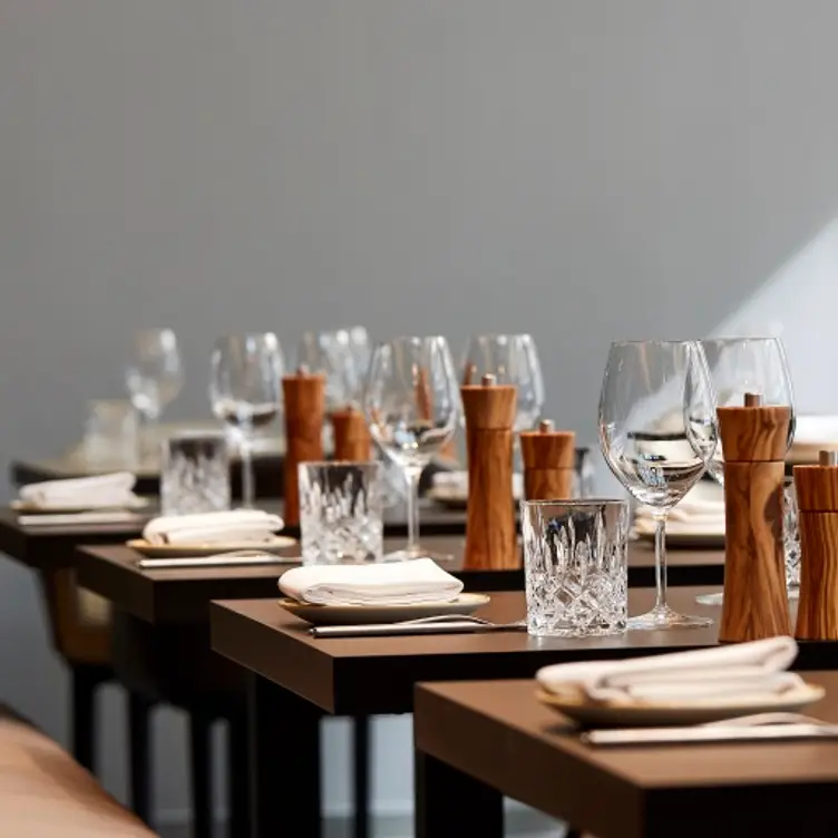Park Plaza Victoria Restaurant, Amsterdam, Noord-Holland