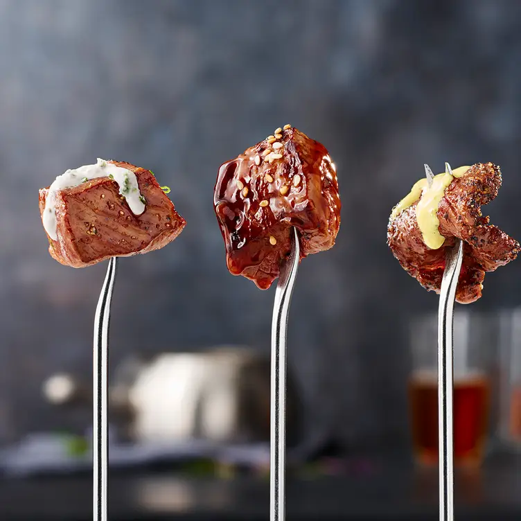 Steak Lovers - The Melting Pot - Albany, Albany, NY