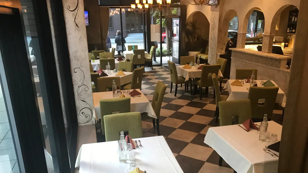Zaatar Fine Lebanese Cuisine, Portland, OR