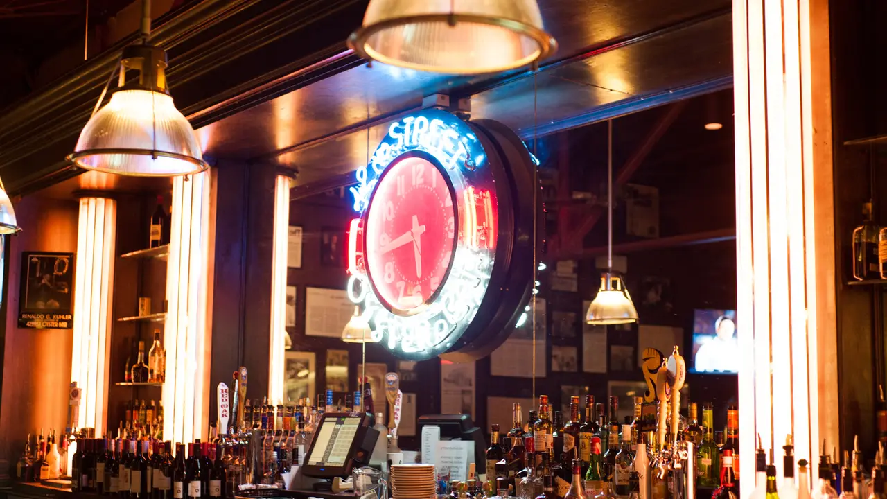 42nd Street Oyster Bar, Raleigh, NC