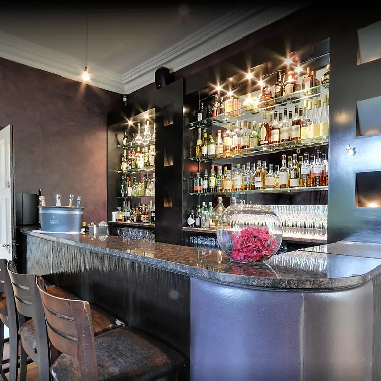 Bar - Fine Dining at L'Ortolan, Shinfield, Berkshire