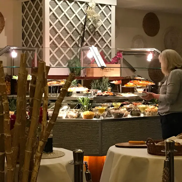 VIB Grill & Lounge, München, BY