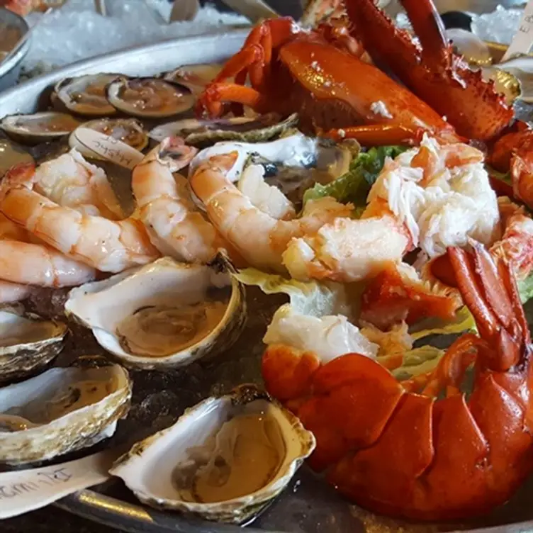 Providence Oyster Bar - Federal Hill, Providence, RI