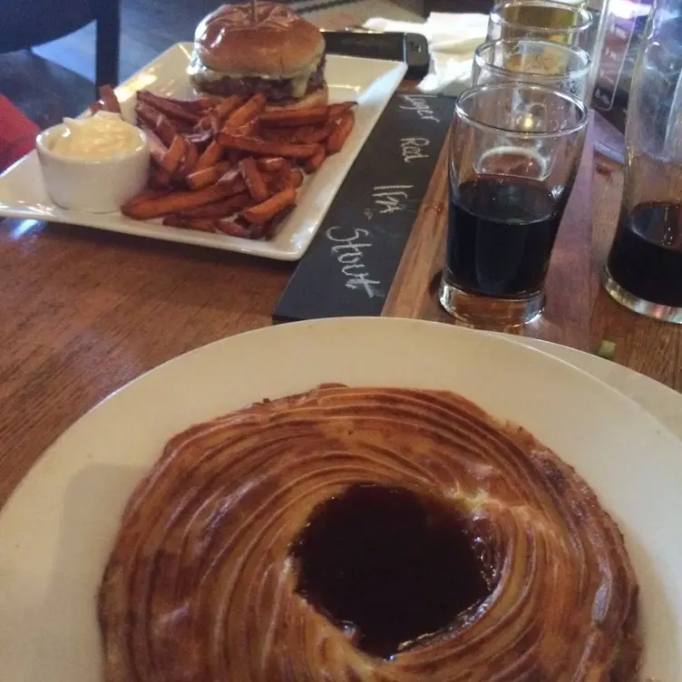 Kells Irish Restaurant & Pub, Portland, OR