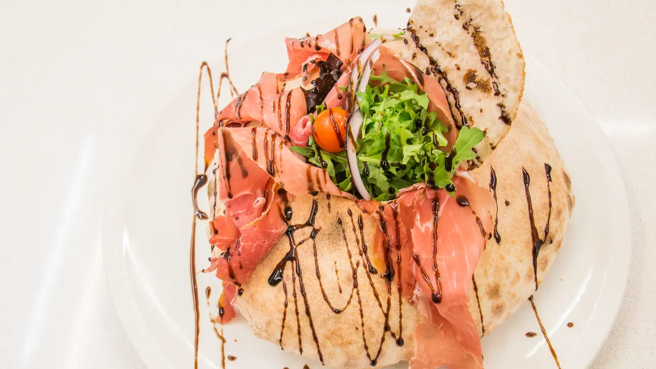 Metro Italia, Ruislip, Greater London
