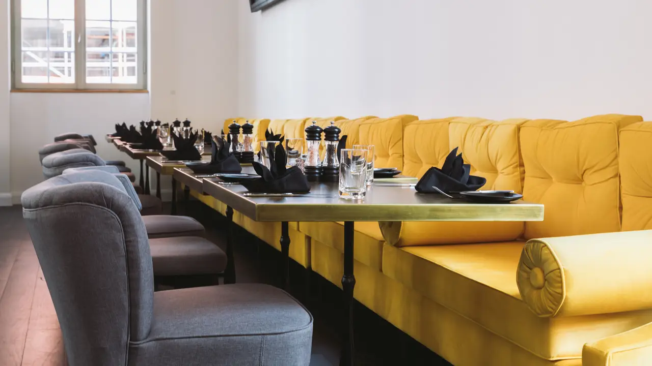 TNT- Thurn 'N Taxis Palais, Frankfurt am Main, HE