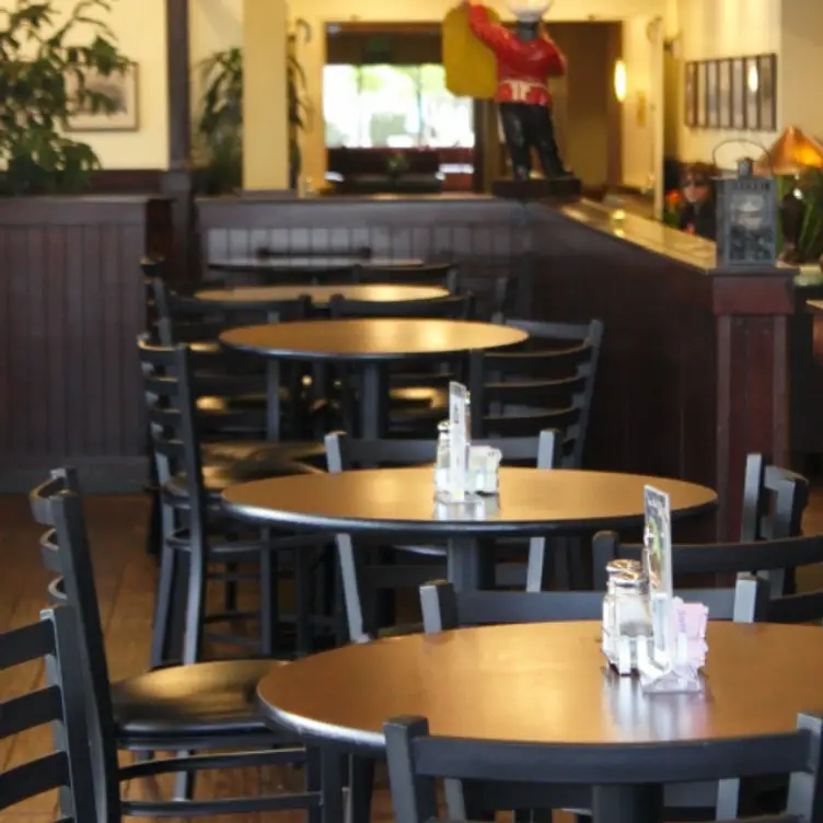 Yankee Grill and Bar, Renton, WA